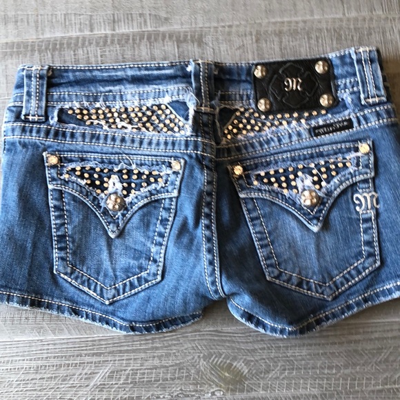 Miss Me Pants - Miss Me wing shorts